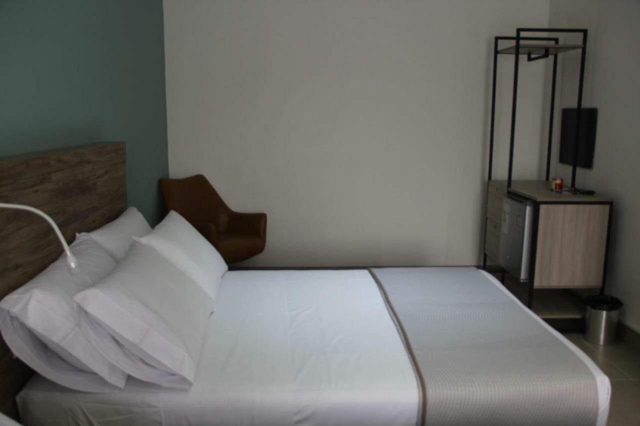 Hotel G Santa Cruz de La Sierra Dış mekan fotoğraf